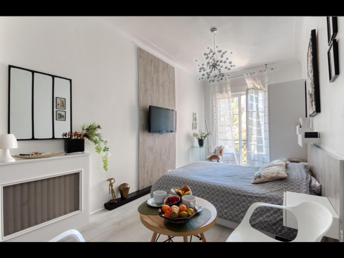 La Croisette - Superbe Studio Au Mythique Palais Miramar Cannes Exterior foto